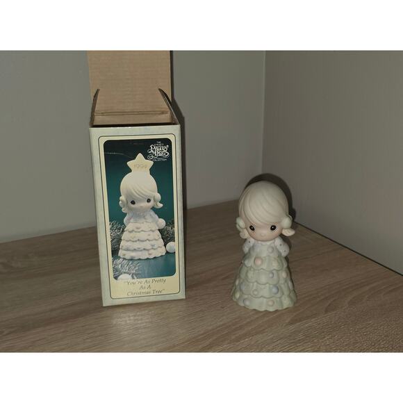 Precious Moments 530425 You’re as Pretty as a Christmas Tree Trumpet Figurine - Picture 1 of 10